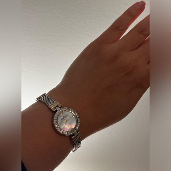 LNIB Anne Klein Womens Watch with Crystals & Mother of Pearl Face - Picture 6 of 8